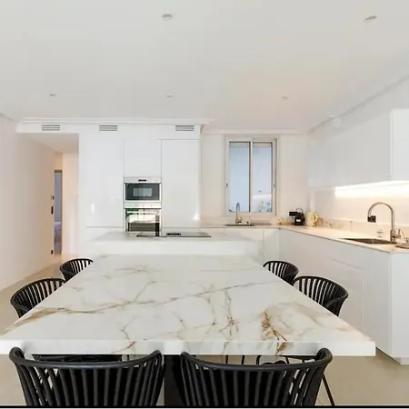 Avec Terrasse Centre-ville Croisette *